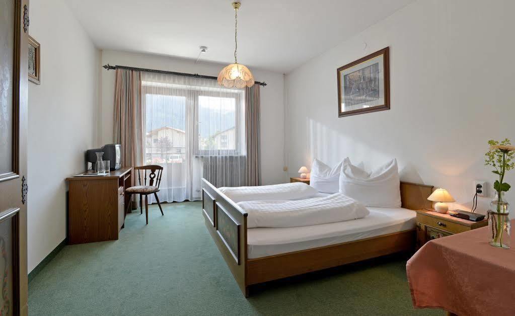 Hotel Restaurant Gradlwirt Niederndorf  Exteriér fotografie