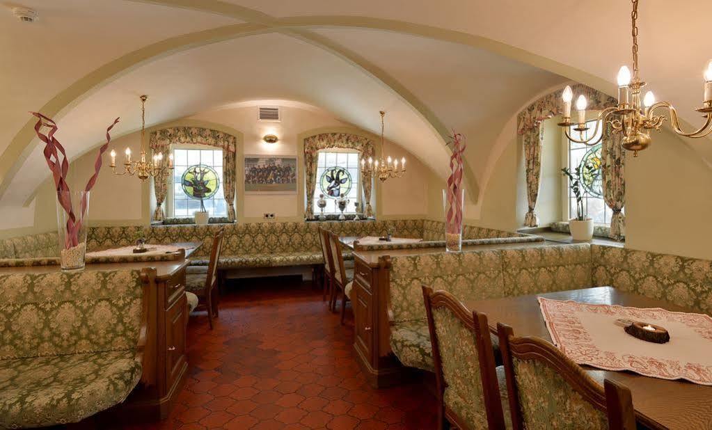 Hotel Restaurant Gradlwirt Niederndorf  Exteriér fotografie