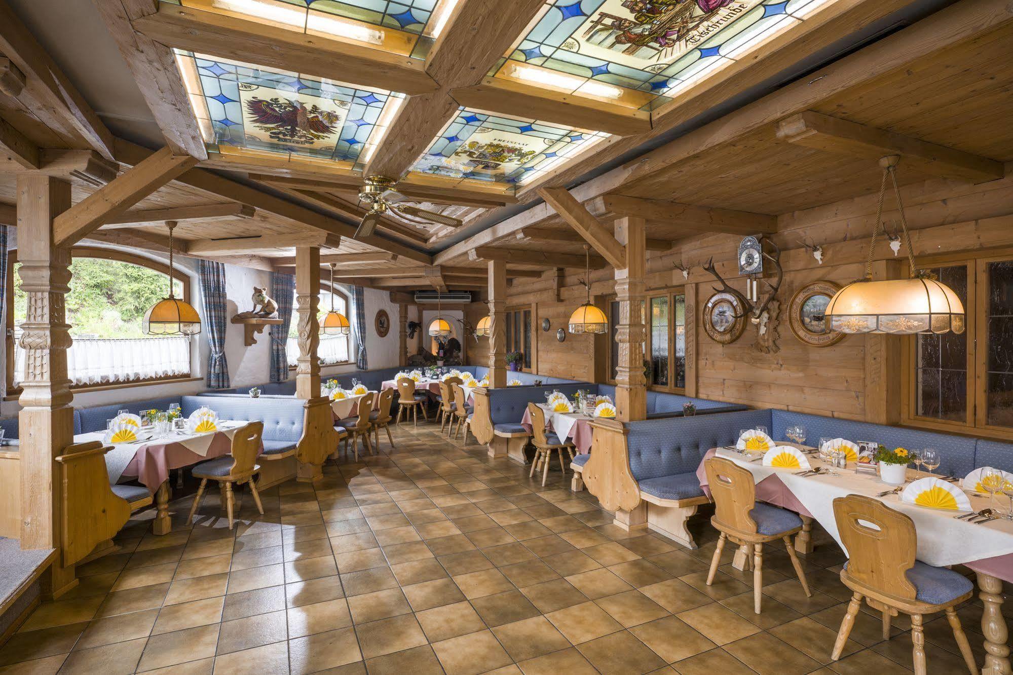 Hotel Restaurant Gradlwirt Niederndorf  Exteriér fotografie