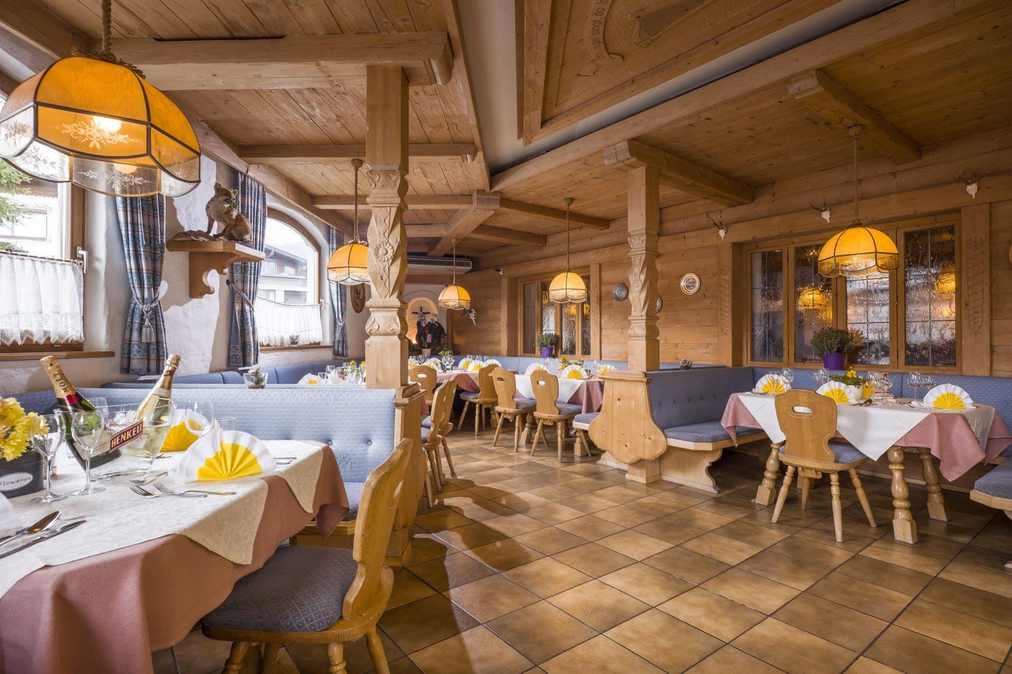 Hotel Restaurant Gradlwirt Niederndorf  Exteriér fotografie